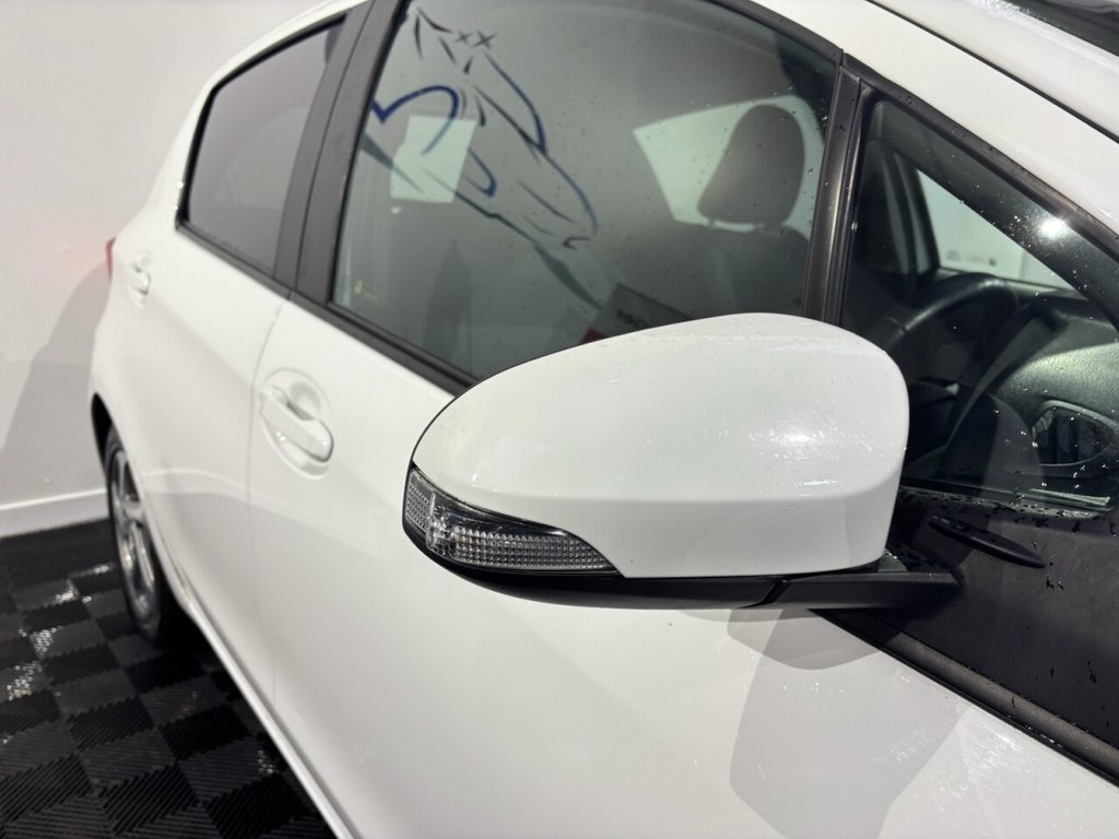 Used Toyota Yaris 2017 for sale - 77301928: Photo 8