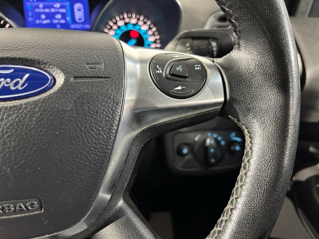 Used Ford Kuga 2013 for sale - 76672548: Photo 32