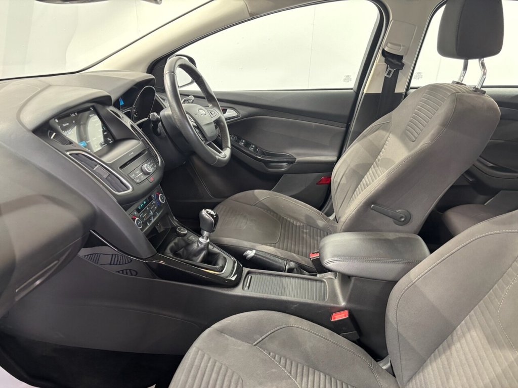Used Ford Focus 2017 for sale - 78044277: Photo 12