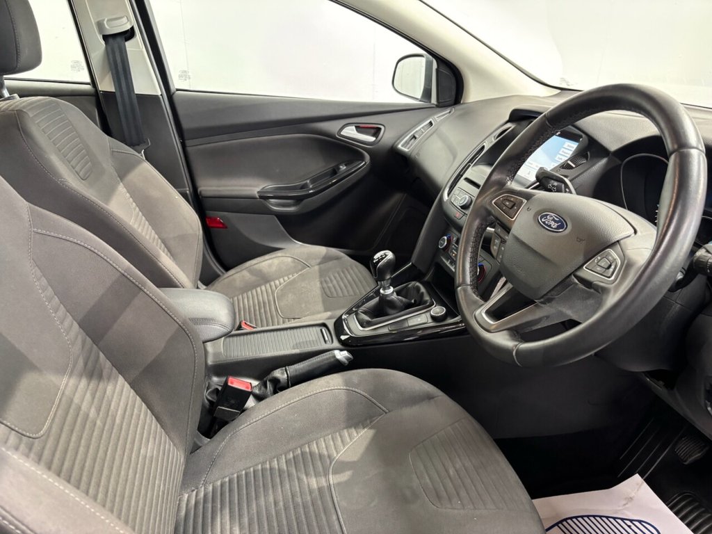 Used Ford Focus 2017 for sale - 78044277: Photo 14