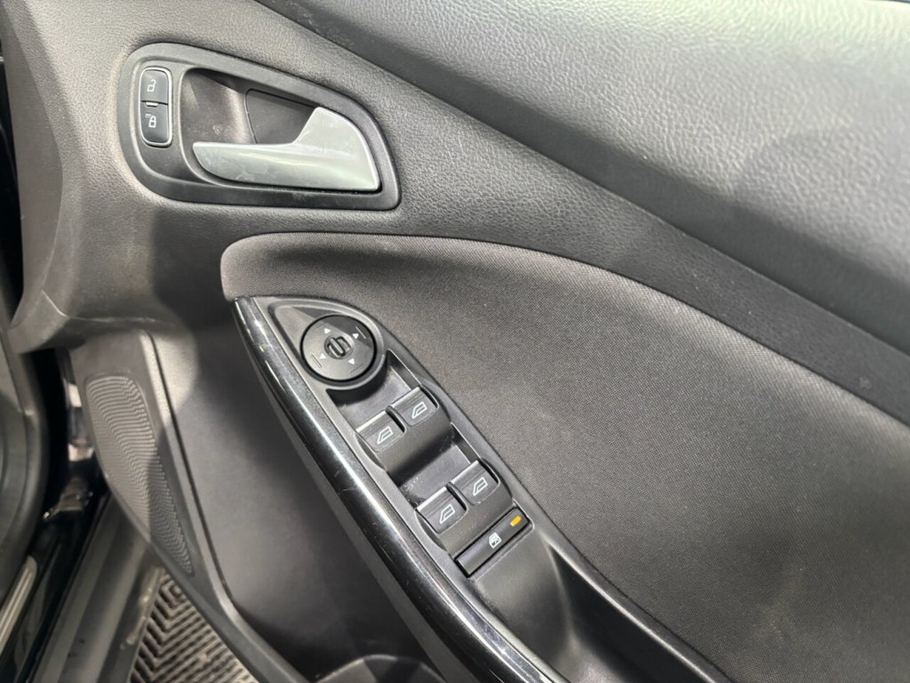 Used Ford Focus 2017 for sale - 78044277: Photo 34