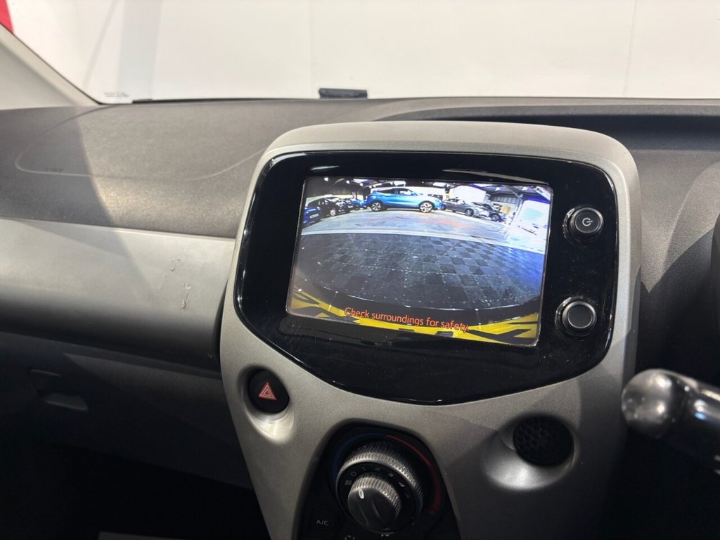 Used Toyota AYGO 2014 for sale - 78017084: Photo 31