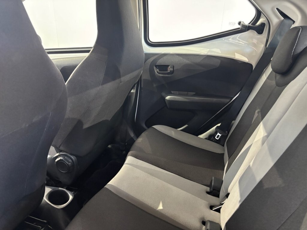 Used Toyota AYGO 2014 for sale - 78017084: Photo 37