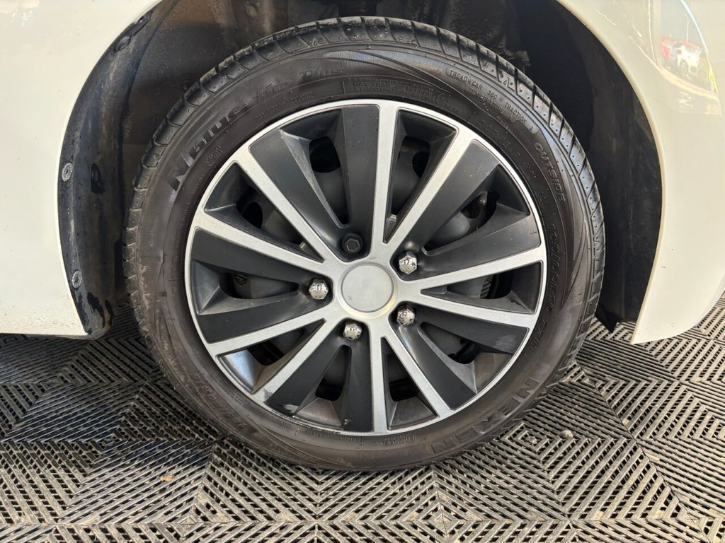 Used Toyota AYGO 2014 for sale - 78017084: Photo 38