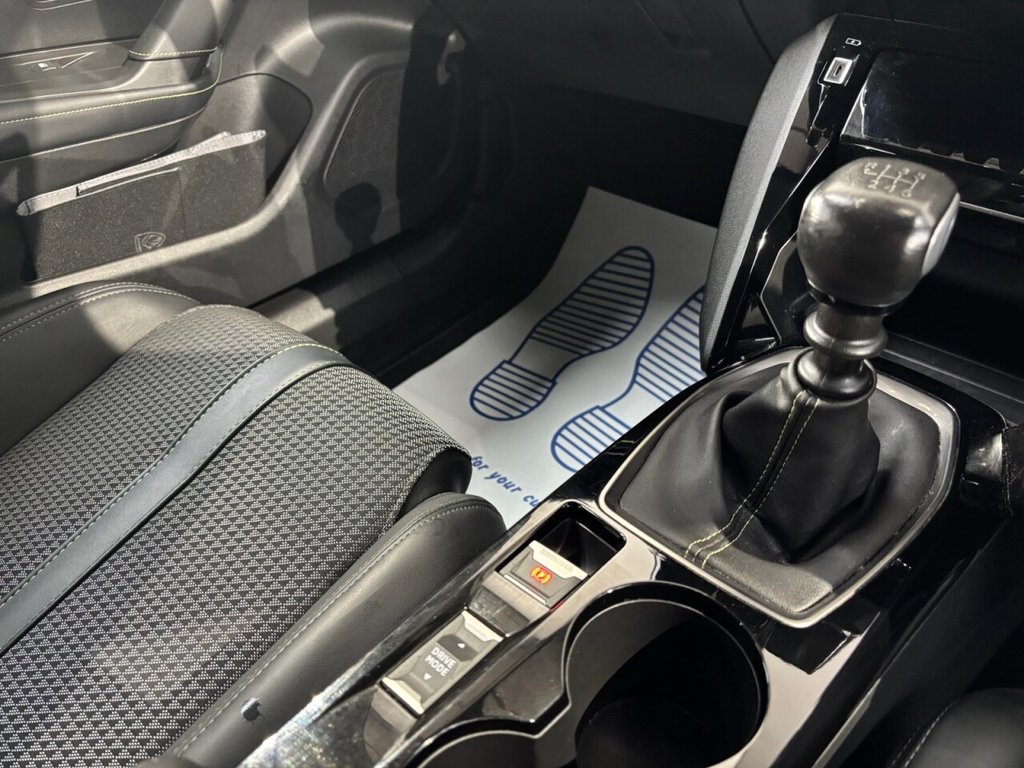 Used Peugeot 2008 2021 for sale - 77666857: Photo 32