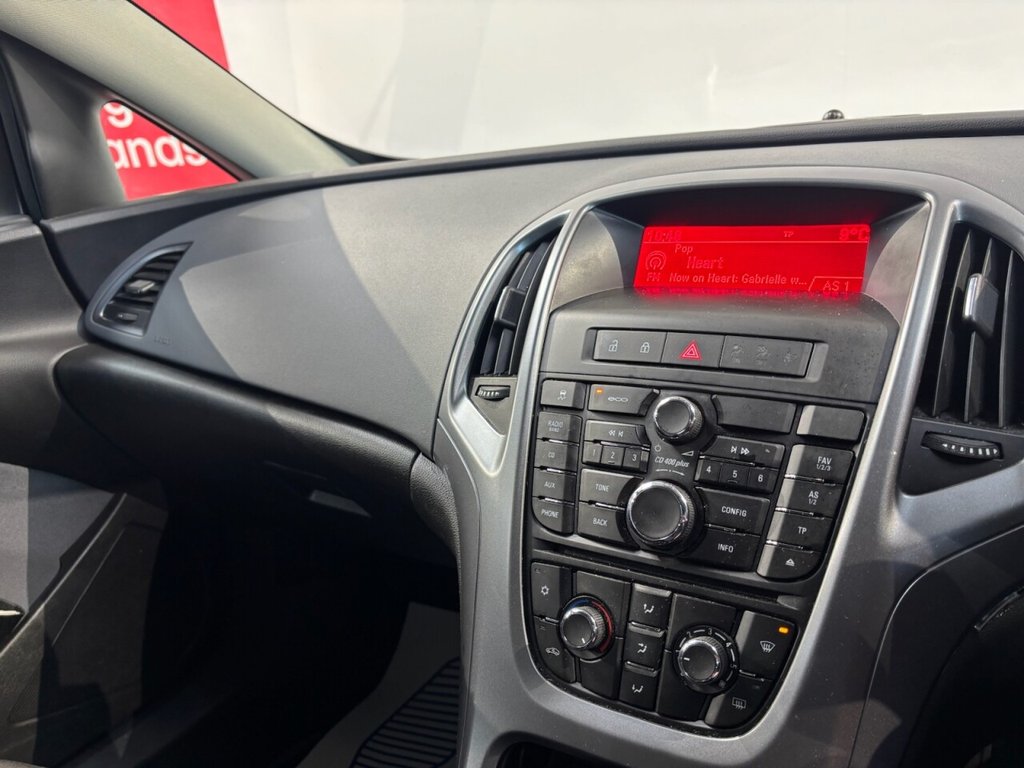 Used Vauxhall Astra GTC 2015 for sale - 77780384: Photo 31