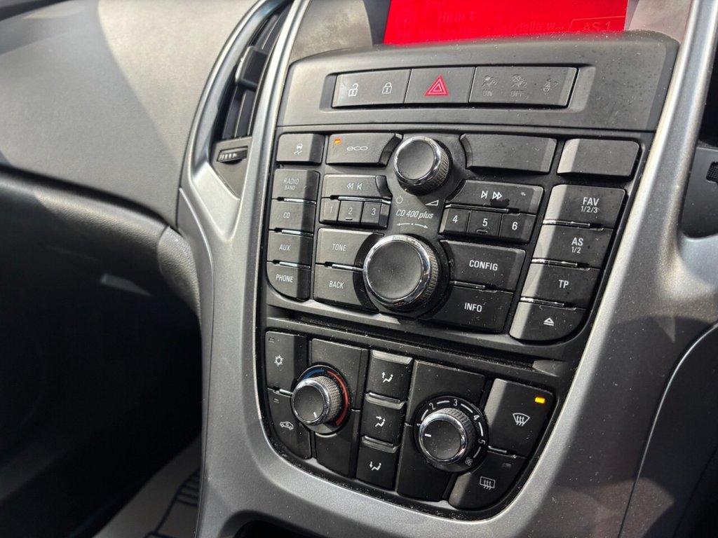 Used Vauxhall Astra GTC 2015 for sale - 77780384: Photo 33