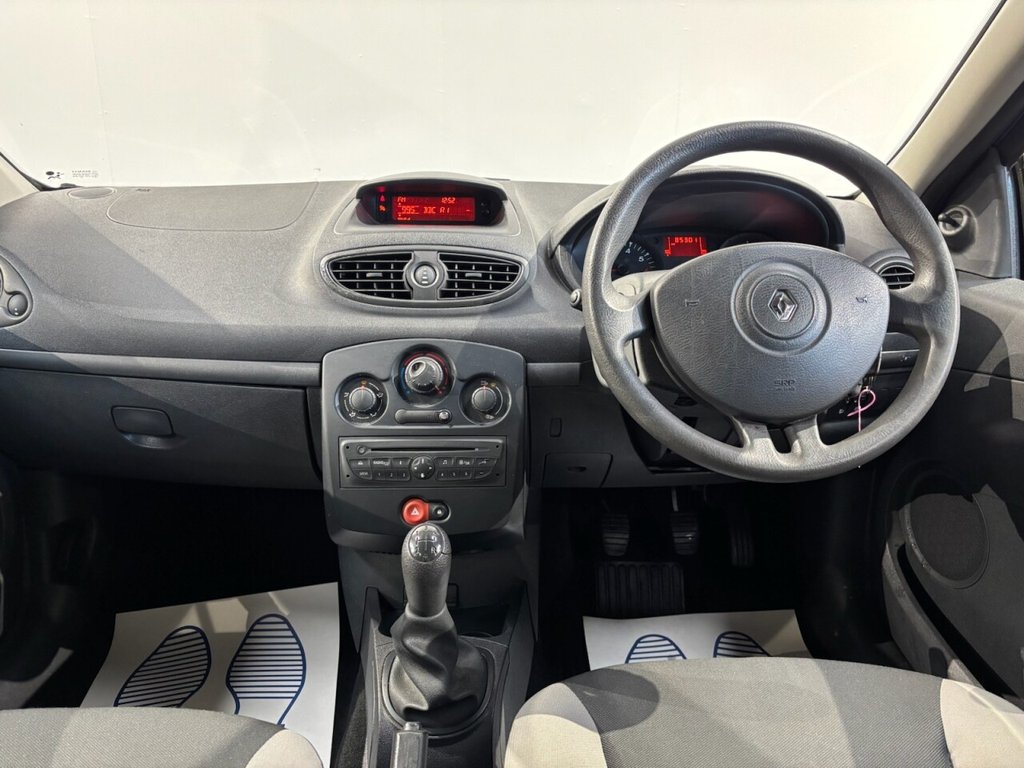 Used Renault Clio 2009 for sale - 76626491: Photo 17