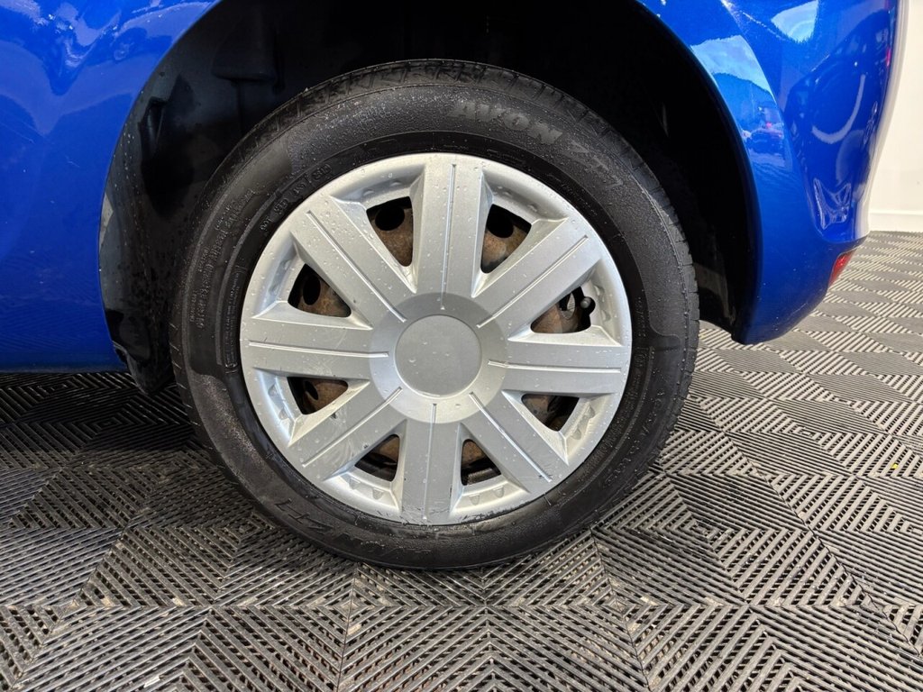 Used Renault Clio 2009 for sale - 76626491: Photo 39