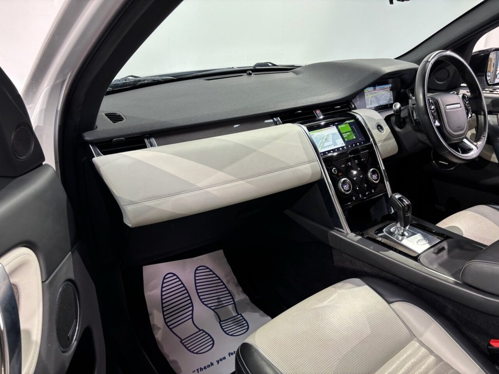 Used Land Rover Discovery Sport 2020 for sale - 76923343: Photo 32