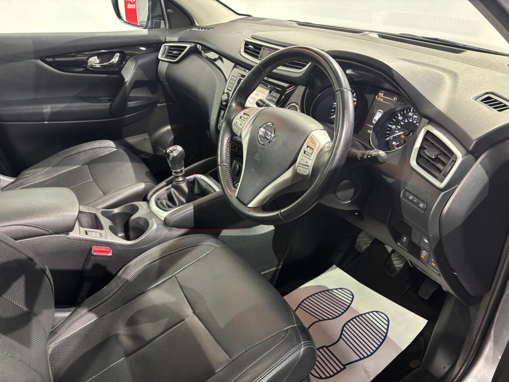 Used Nissan Qashqai 2016 for sale - 77368937: Photo 14