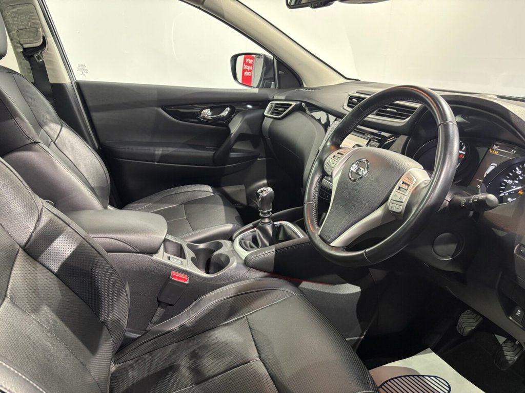 Used Nissan Qashqai 2016 for sale - 77368937: Photo 15