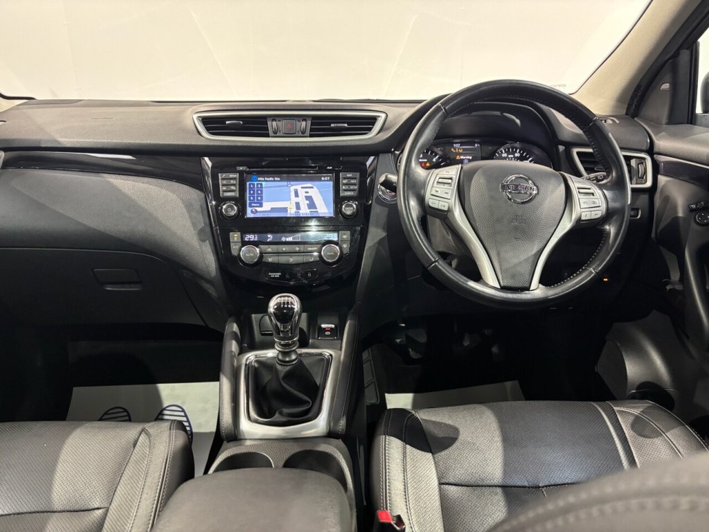 Used Nissan Qashqai 2016 for sale - 77368937: Photo 18