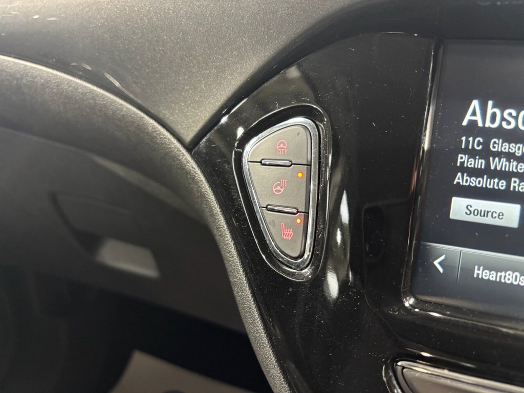 Used Vauxhall Corsa 2018 for sale - 76867764: Photo 34