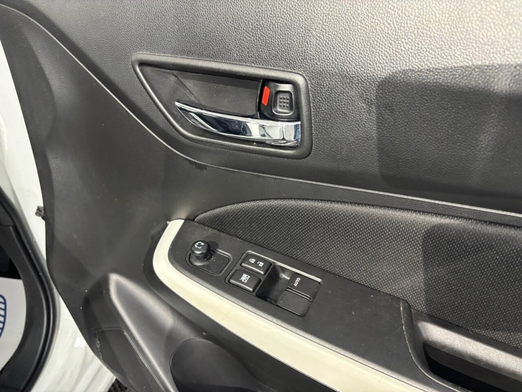 Used Suzuki Swift 2017 for sale - 76626496: Photo 30