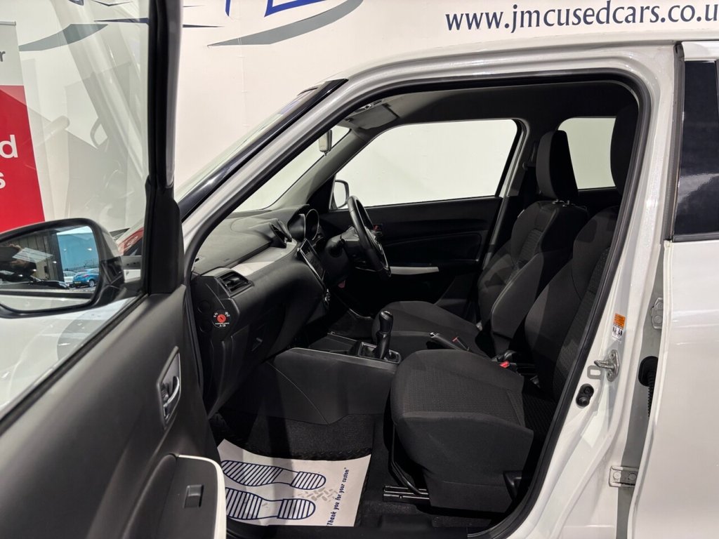 Used Suzuki Swift 2017 for sale - 76626496: Photo 38