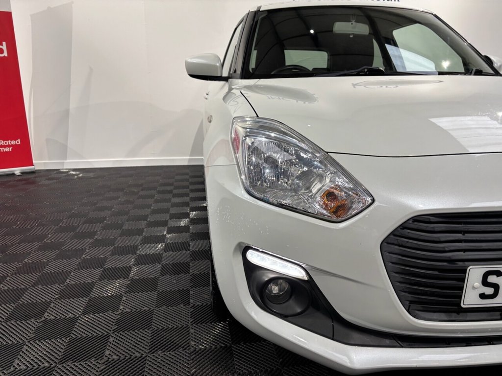 Used Suzuki Swift 2017 for sale - 76626496: Photo 5