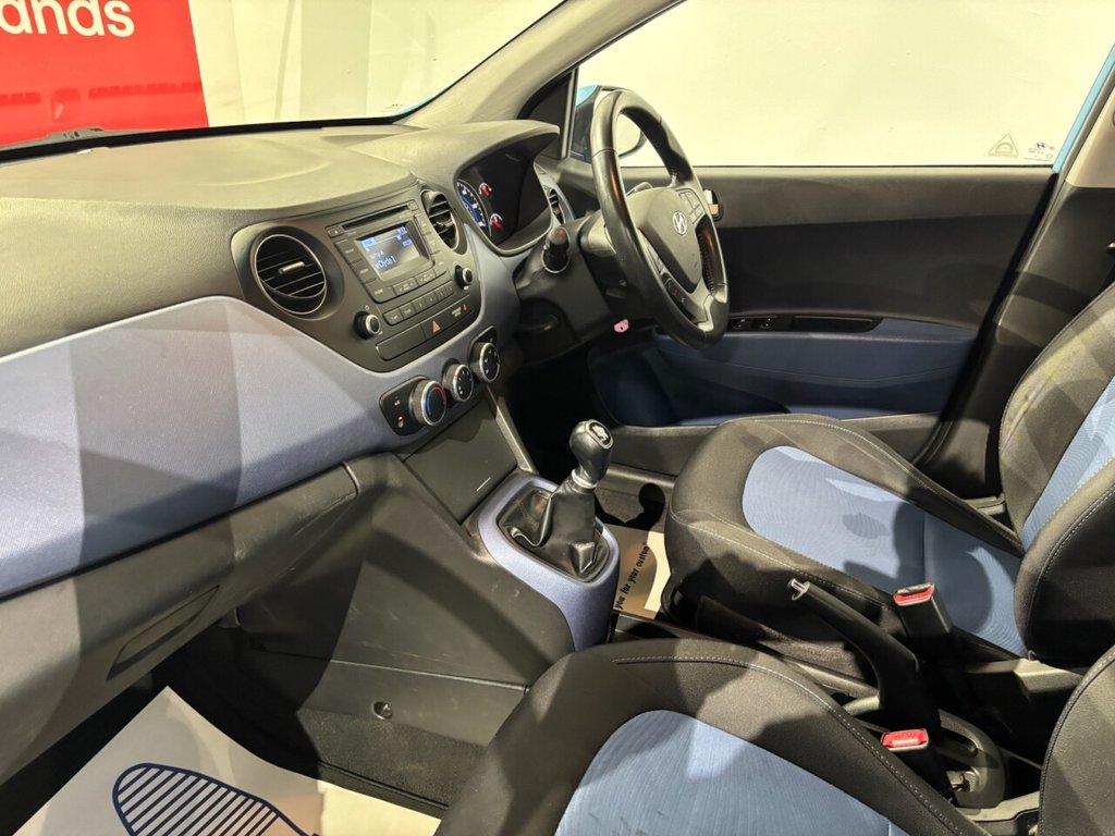 Used Hyundai i10 2014 for sale - 76820861: Photo 13