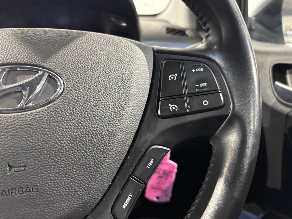 Used Hyundai i10 2014 for sale - 76820861: Photo 27