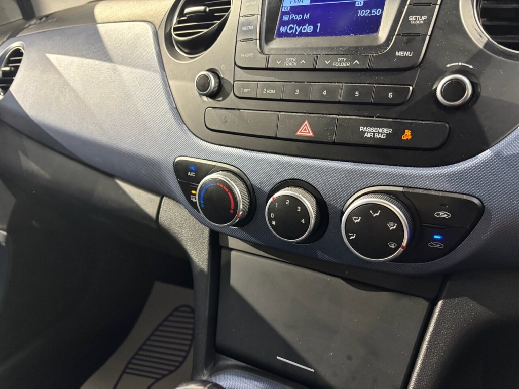 Used Hyundai i10 2014 for sale - 76820861: Photo 30