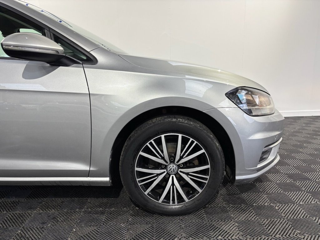 Used Volkswagen Golf 2017 for sale - 76626483: Photo 19