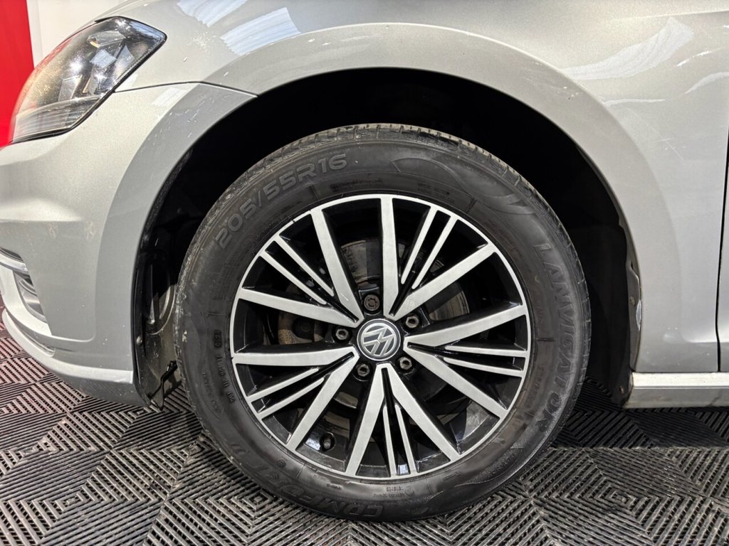 Used Volkswagen Golf 2017 for sale - 76626483: Photo 42