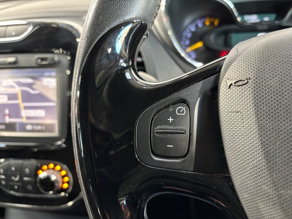 Used Renault Captur 2015 for sale - 76626504: Photo 29