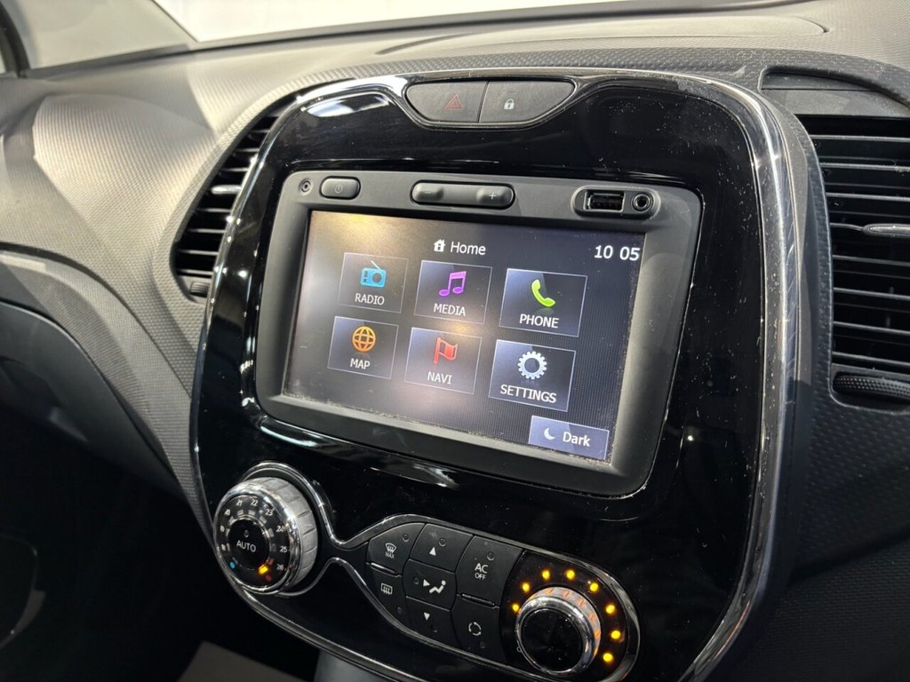 Used Renault Captur 2015 for sale - 76626504: Photo 35