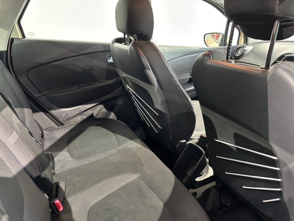 Used Renault Captur 2015 for sale - 76626504: Photo 40