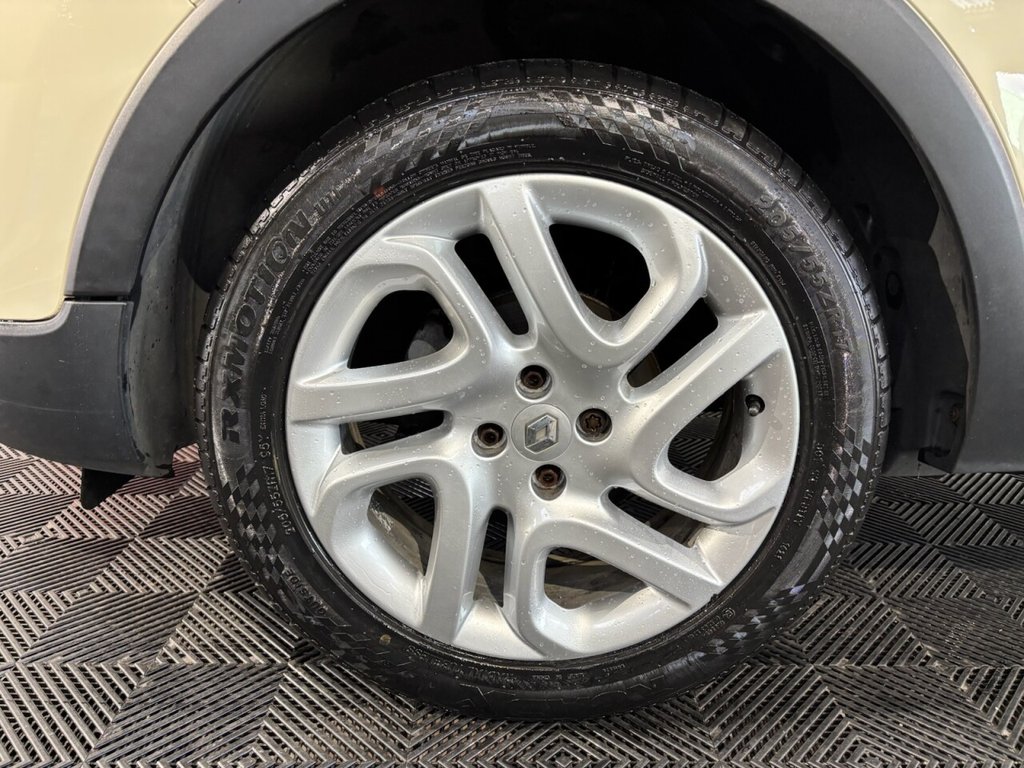 Used Renault Captur 2015 for sale - 76626504: Photo 44