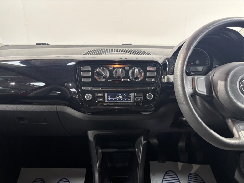 Used Volkswagen up! 2013 for sale - 77748040: Photo 22