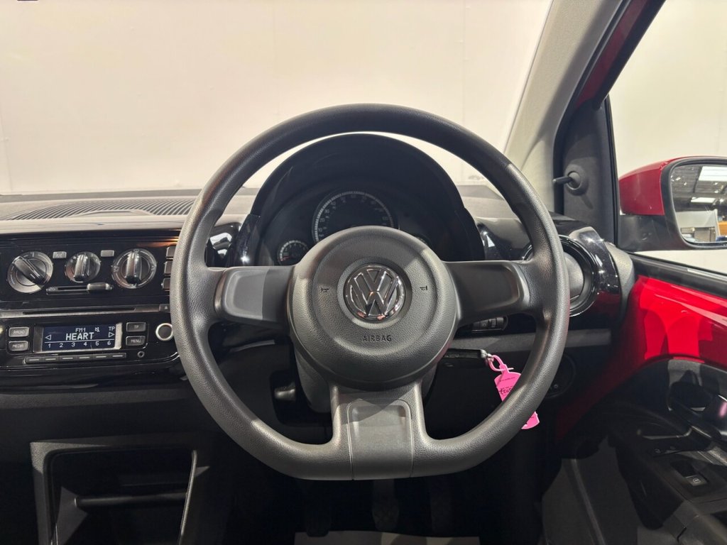 Used Volkswagen up! 2013 for sale - 77748040: Photo 28