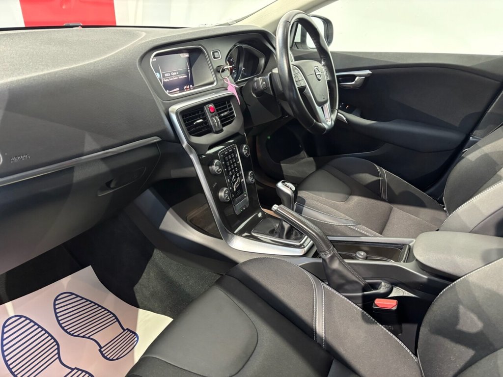 Used Volvo V40 2019 for sale - 76626493: Photo 14