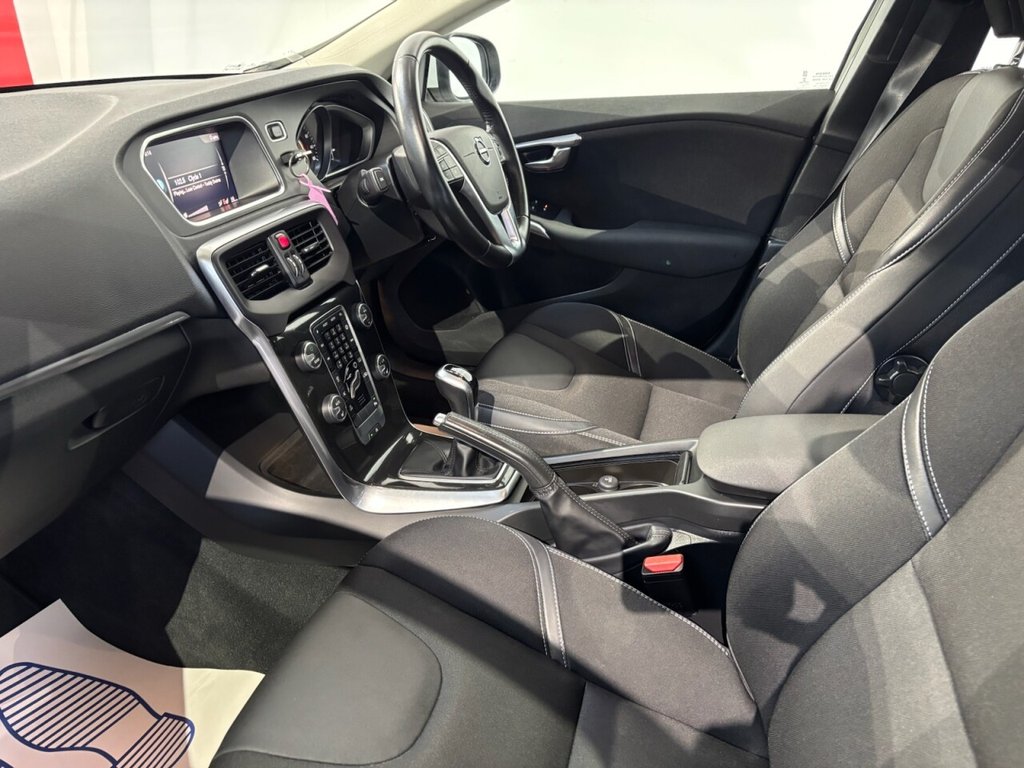 Used Volvo V40 2019 for sale - 76626493: Photo 15