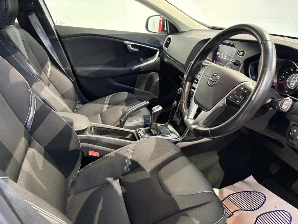 Used Volvo V40 2019 for sale - 76626493: Photo 17