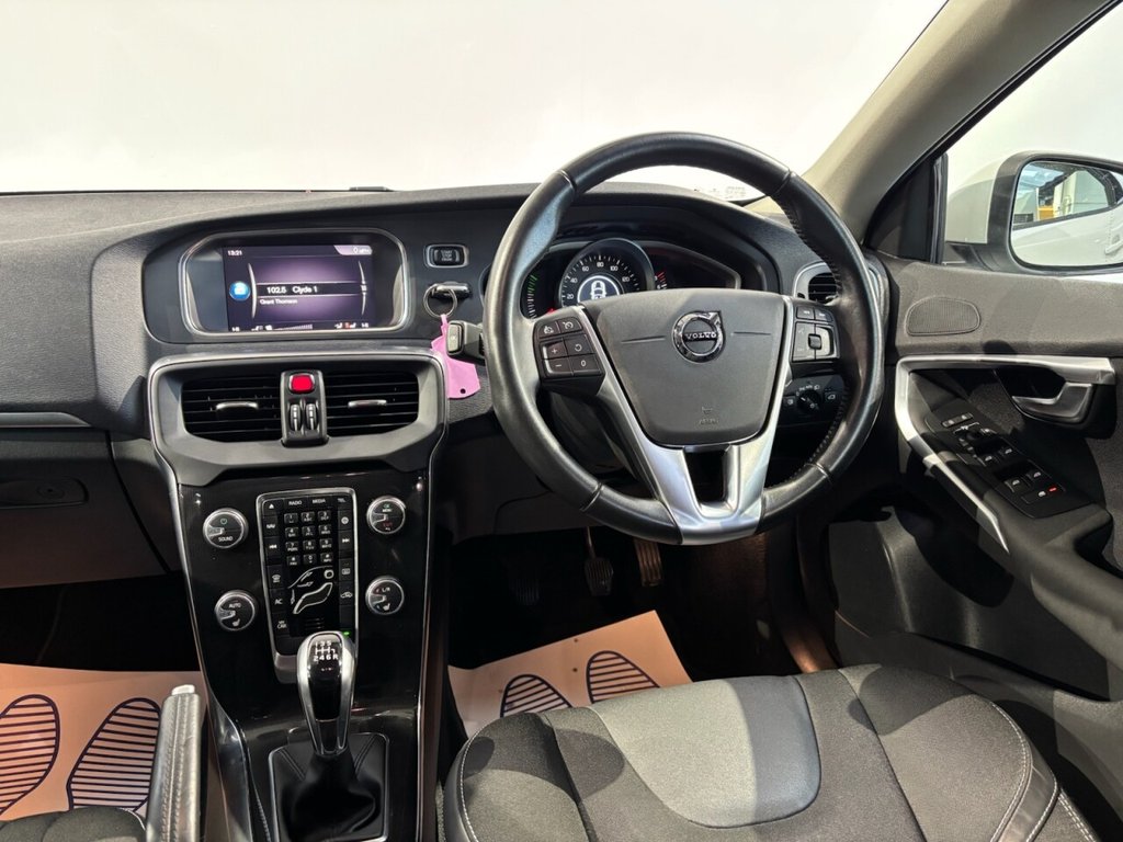 Used Volvo V40 2019 for sale - 76626493: Photo 18