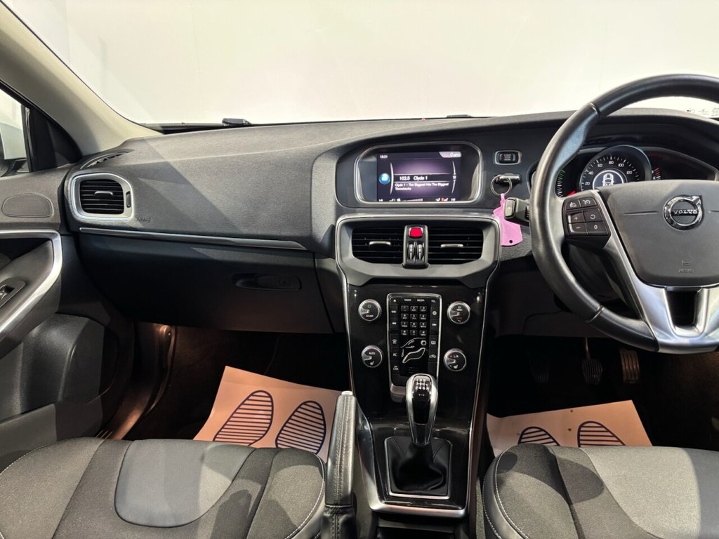 Used Volvo V40 2019 for sale - 76626493: Photo 20