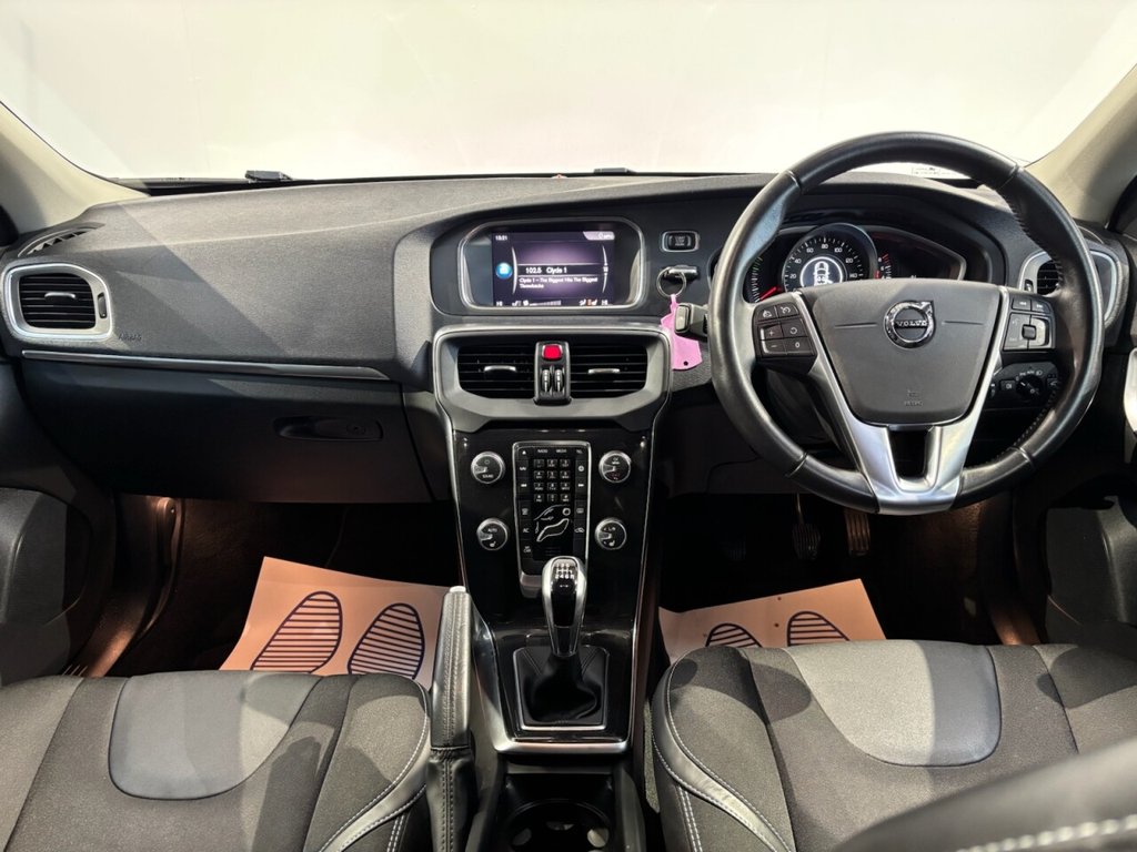 Used Volvo V40 2019 for sale - 76626493: Photo 21