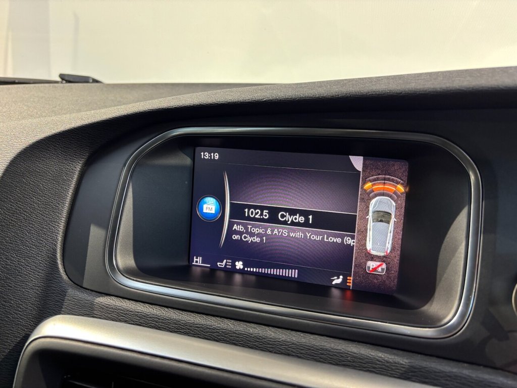 Used Volvo V40 2019 for sale - 76626493: Photo 33