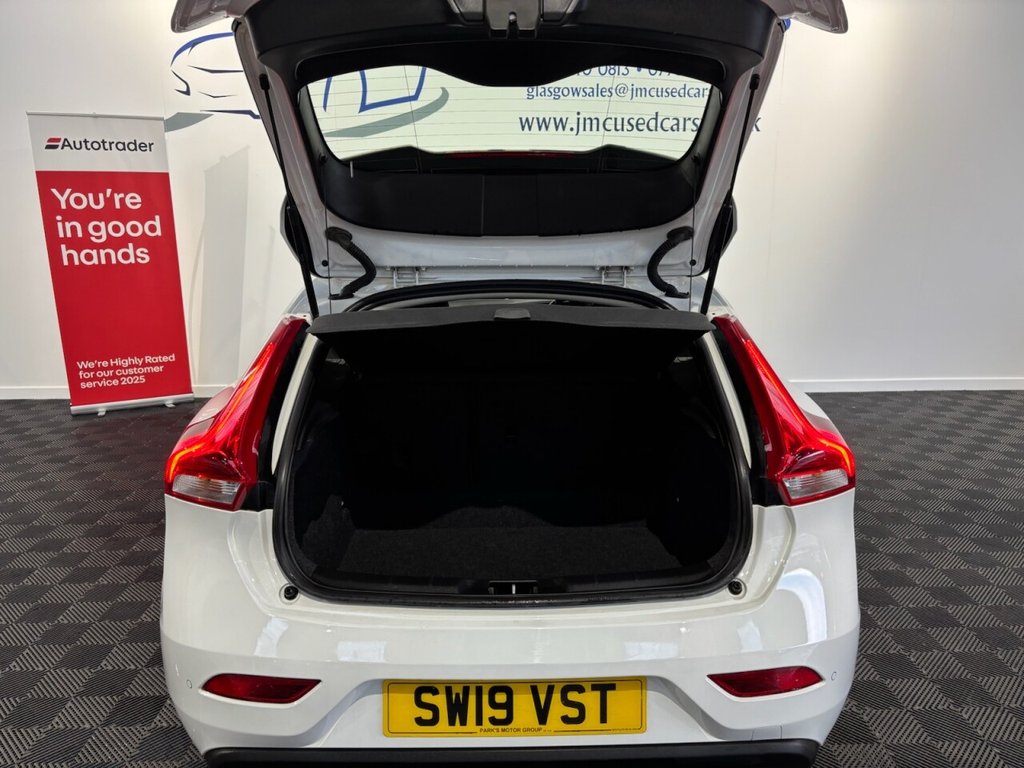 Used Volvo V40 2019 for sale - 76626493: Photo 42