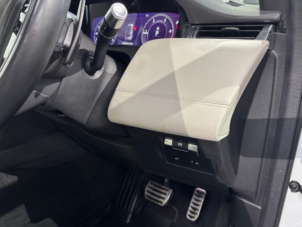 Used Land Rover Discovery Sport 2020 for sale - 76626490: Photo 47