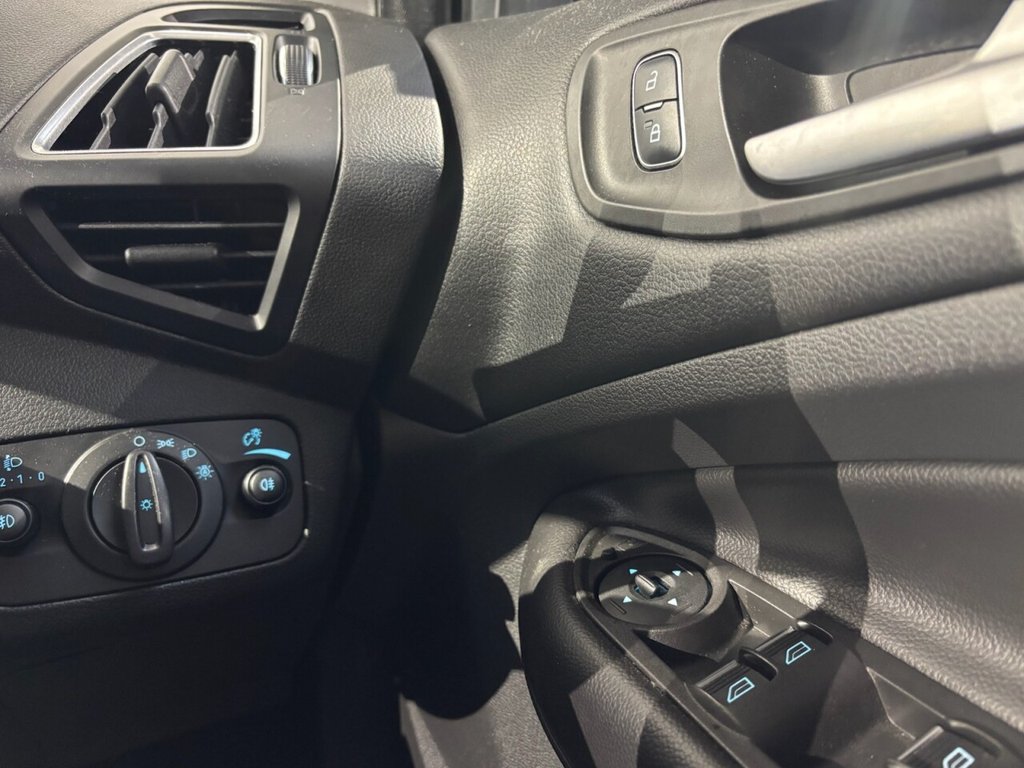 Used Ford Kuga 2018 for sale - 76626473: Photo 37