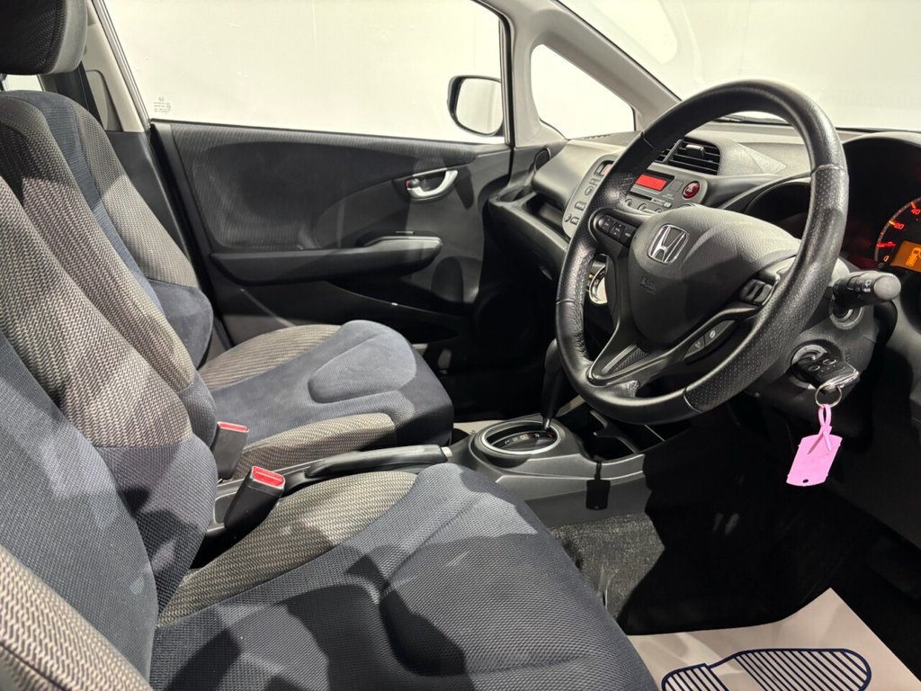 Used Honda Jazz 2015 for sale - 76740292: Photo 15