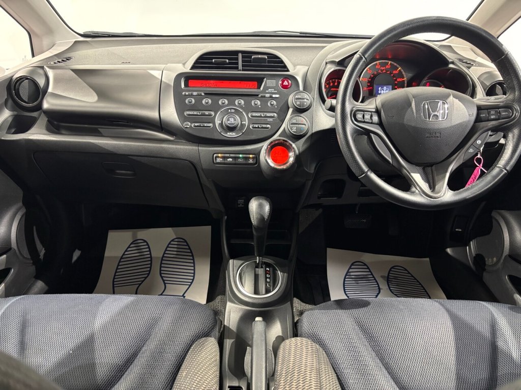 Used Honda Jazz 2015 for sale - 76740292: Photo 19