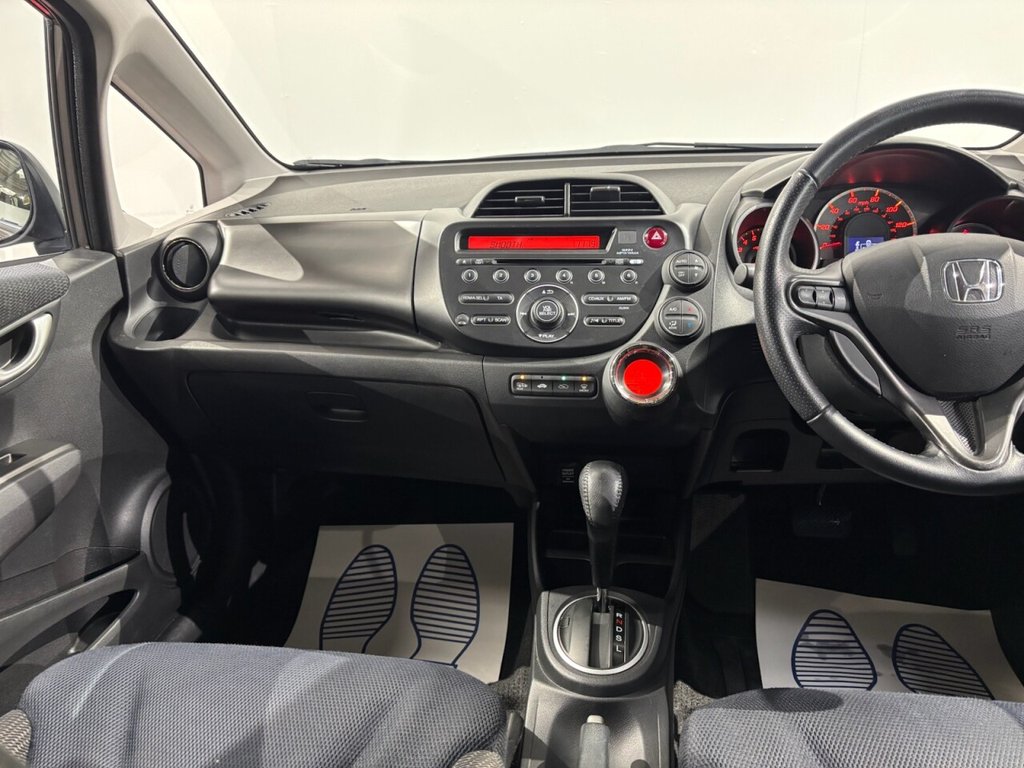Used Honda Jazz 2015 for sale - 76740292: Photo 20
