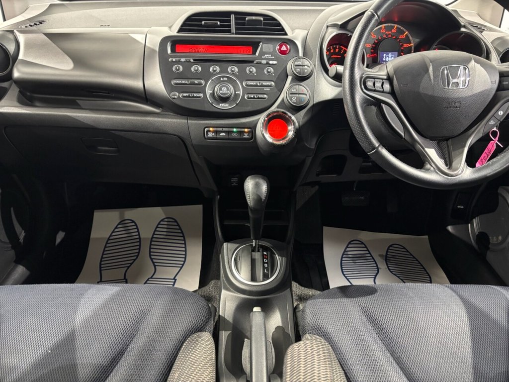 Used Honda Jazz 2015 for sale - 76740292: Photo 24