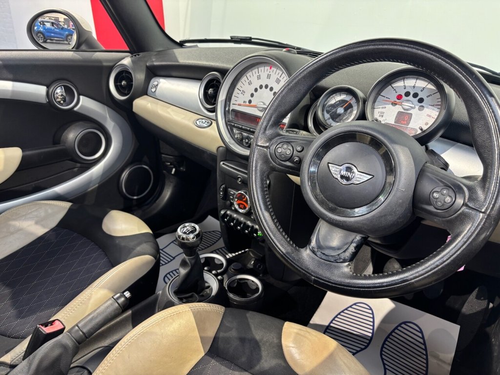 Used MINI Convertible 2012 for sale - 76642134: Photo 19