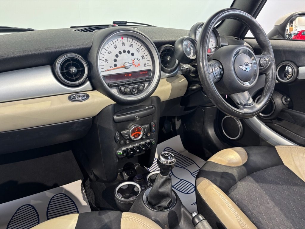 Used MINI Convertible 2012 for sale - 76642134: Photo 26