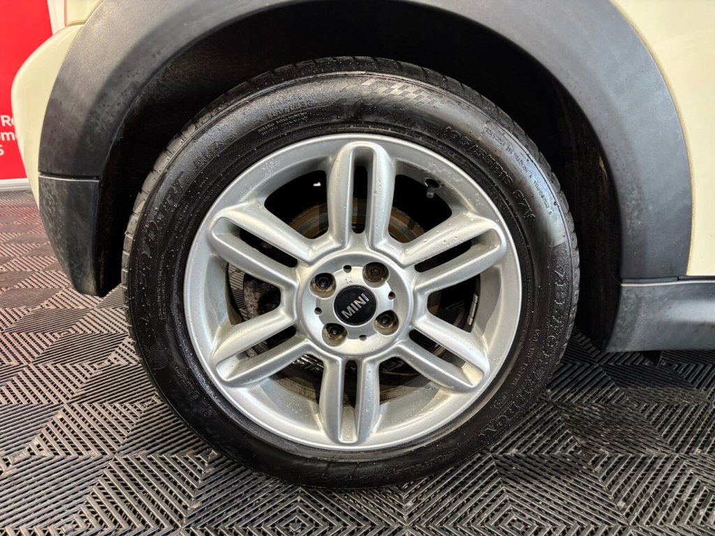 Used MINI Convertible 2012 for sale - 76642134: Photo 40