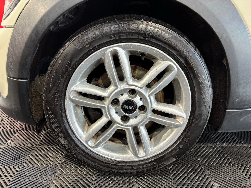 Used MINI Convertible 2012 for sale - 76642134: Photo 42